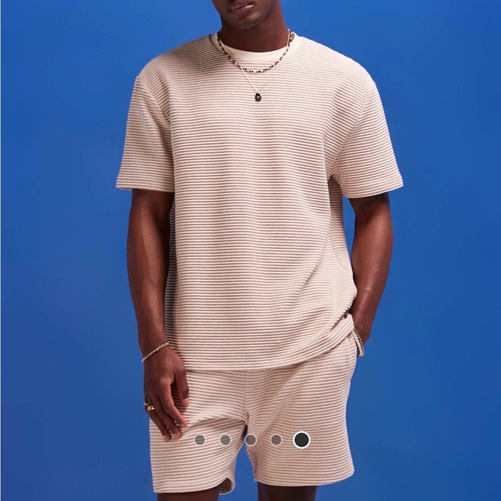 Like new! ASOS Cream Men's Shorts and T-shirt combo.